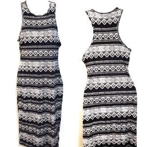 5/$25 Iris Alonso Aztec Racerback Maxi Dress Black and White Women's Size Medium